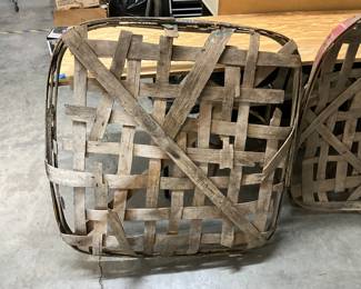 Tabacco Basket