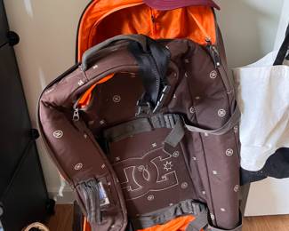 Like new hats, backpacks, boy clothing size L, mens size S