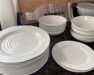 White dinnerware