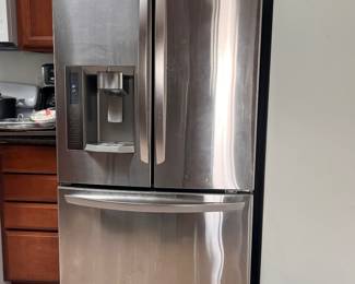 LG refrigerator