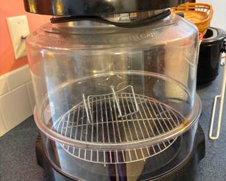 Dehydrator