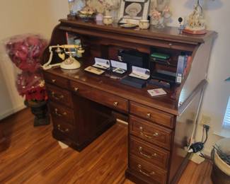 Roll Top Desk