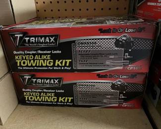 These are Trimax TCP100 Towing Kits
