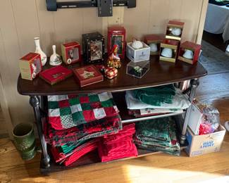 Christmas Linens
