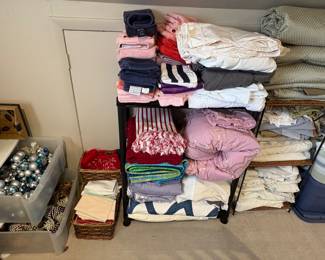 Bath & Bed Linens