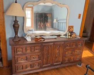 Triple Dresser