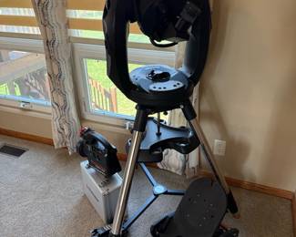 CELESTRON CPC Deluxe 800 HD Series Telescope