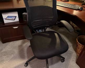 Calusa Mesh Mid-Back Office Chair
