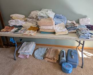 Linens & Things - Sheets, towels, hand towels, pillow cases, dinner napkins, etc.