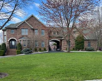 Beautiful Millstone Estate
Moving Sale - Everything Must Go!!!!!
Lots or Ravens memorabilia from their inaugural seasons 🏈 and so much more!!!!!!!