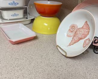 pyrex, corning ware