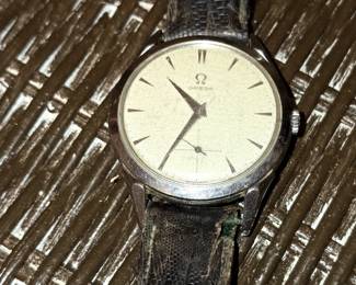 VINTAGE MEN's OMEGA WATCH