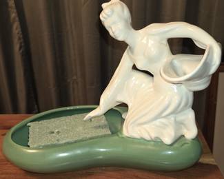 HAEGAR FIGURAL PLANTER