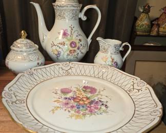 SCHUMANN BAVARIA PORCELAIN DESSERT SET