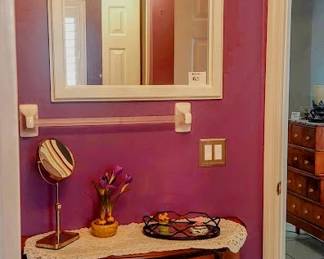 Bathroom vanity mirror