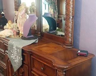 Plourd master dresser