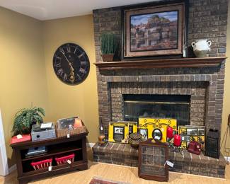 Decorative Items, Artwork etc