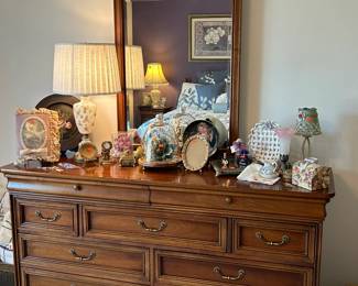 Lexington Dresser with Mirror