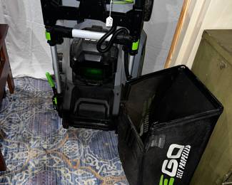 Electric Mower - selling without battery
$375