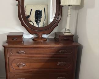 1947 Lillian Russell Dresser