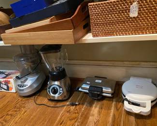 The kitchen is loaded!