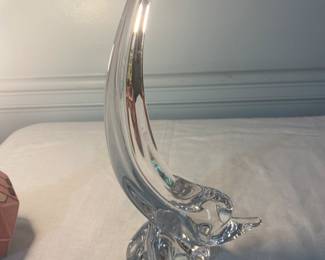 Daum crystal sculpture 