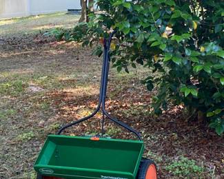spreader