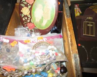 Bagged lots of jewelry