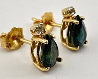 Sapphire, diamond 14kt studs