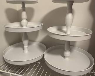 Metal pastry displays