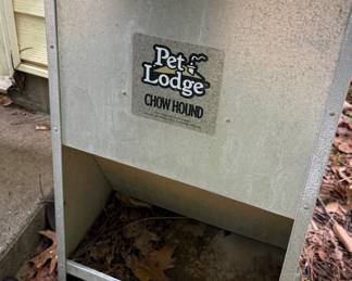 Pet Lodge Chow Hound metal food storage