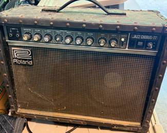 Roland Jazz Chorus-77 amplifier