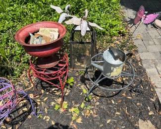 Garden ornaments.