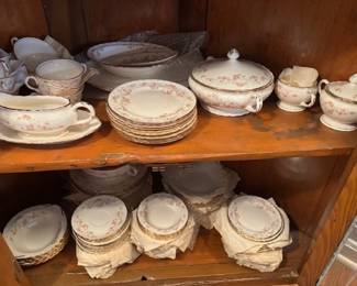 Set of Pope-Gosser China Made in USA Sterling 42.