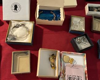Assorted jewelry.