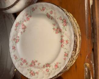 Set of Pope-Gosser China Made in USA Sterling 42.