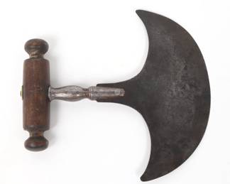 Lot 12 Rare Museum Quality Alaskan Ulu Knife