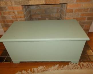Storage chest