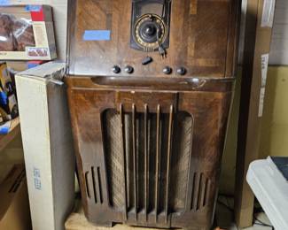 Antique Radio