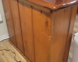 Pine bar