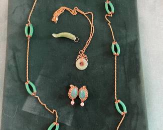 Jade and gold jewelry