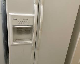 $250 Kenmore side by side with ice and water