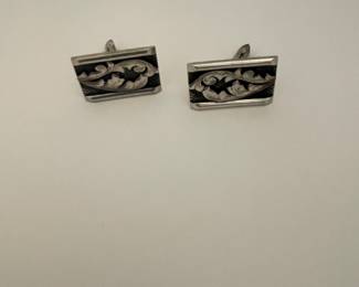 $50 Sterling, signed cuff links Mexico