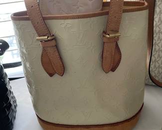 $450. LV purse with change purse