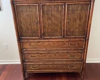 $400. Drexel gentlemen’s  chest