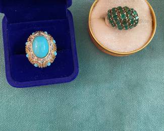 Costume dinner rings
