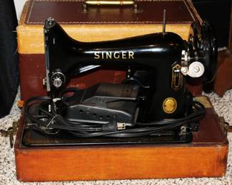 Vintage Singer Sewing Machine