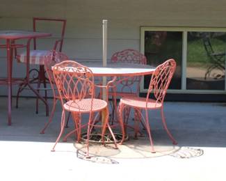 Antique and Vintage Outdoor Furniture