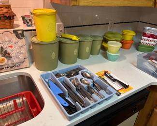 Fun 89’s Tupperware