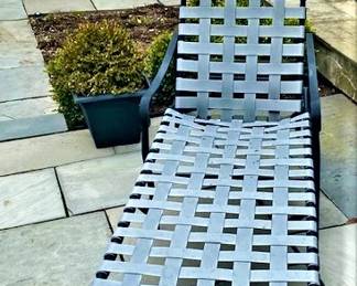 Carter Grande Chaise Lounge